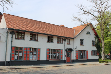 Buitenkant huis Rozenhoeve