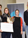 Hippotherapie OLO vzw uit Brasschaat wint prijs 'Fonds Lode Verbeeck' - Brasschaatse Film