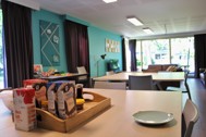 Thumbnail: Eettafel in een leefgroep van MFC