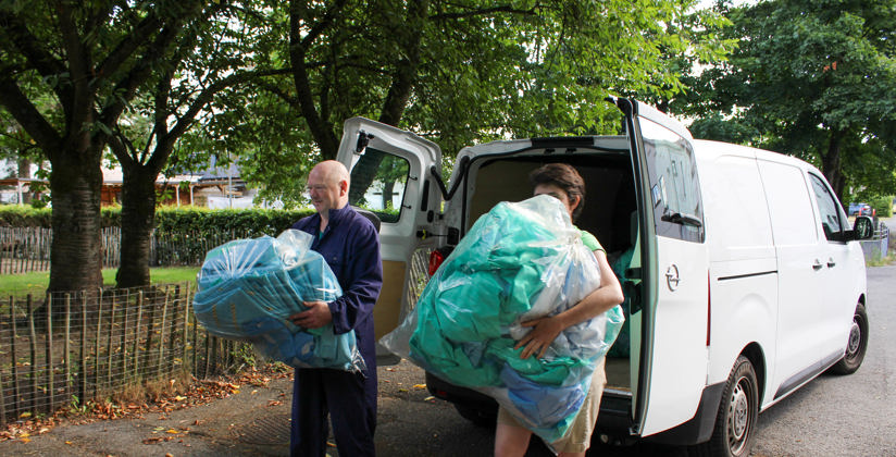 twee cliënten Kwartier Noord met blue wraps project AZ Klina