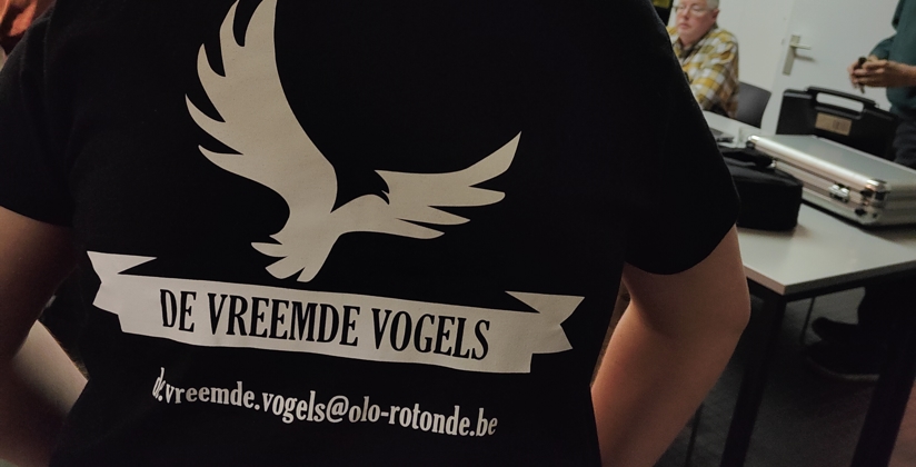 Repetitie De Vreemde Vogels Dario Met T Shirt
