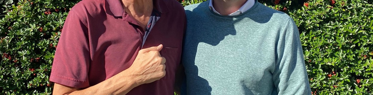 Man die client is bij OLO-Rotonde samen met zijn zoon 